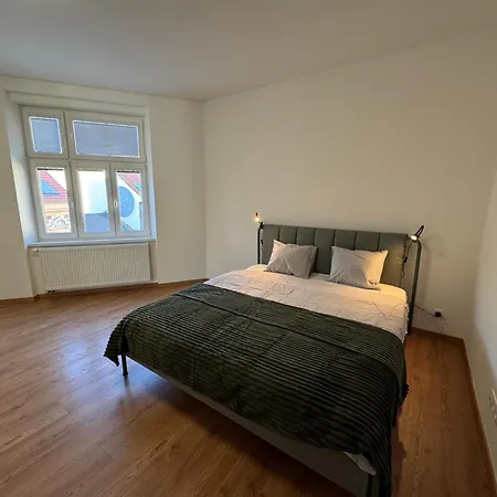 Lovely 2-bedroom In Centre Of Lägenhet *