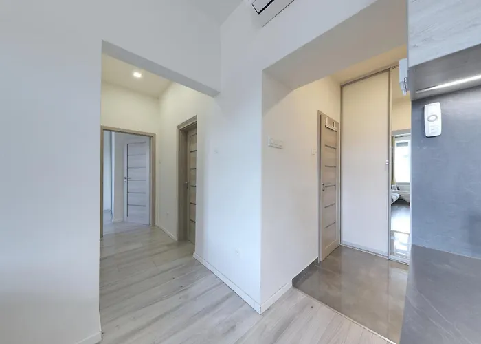 Lovely 2-bedroom In Centre Of Apartman *